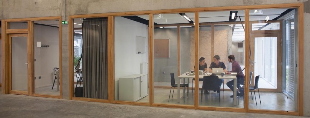 Un incubateur au sein même du campus Un incubateur au sein même du campus