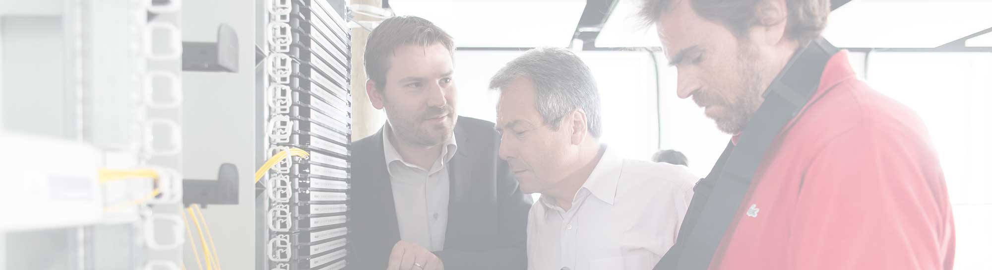 Accompagnez les entreprises dans l’évolution de leurs réseaux et la maîtrise de la sécurité Accompagnez les entreprises dans l’évolution de leurs réseaux et la maîtrise de la sécurité